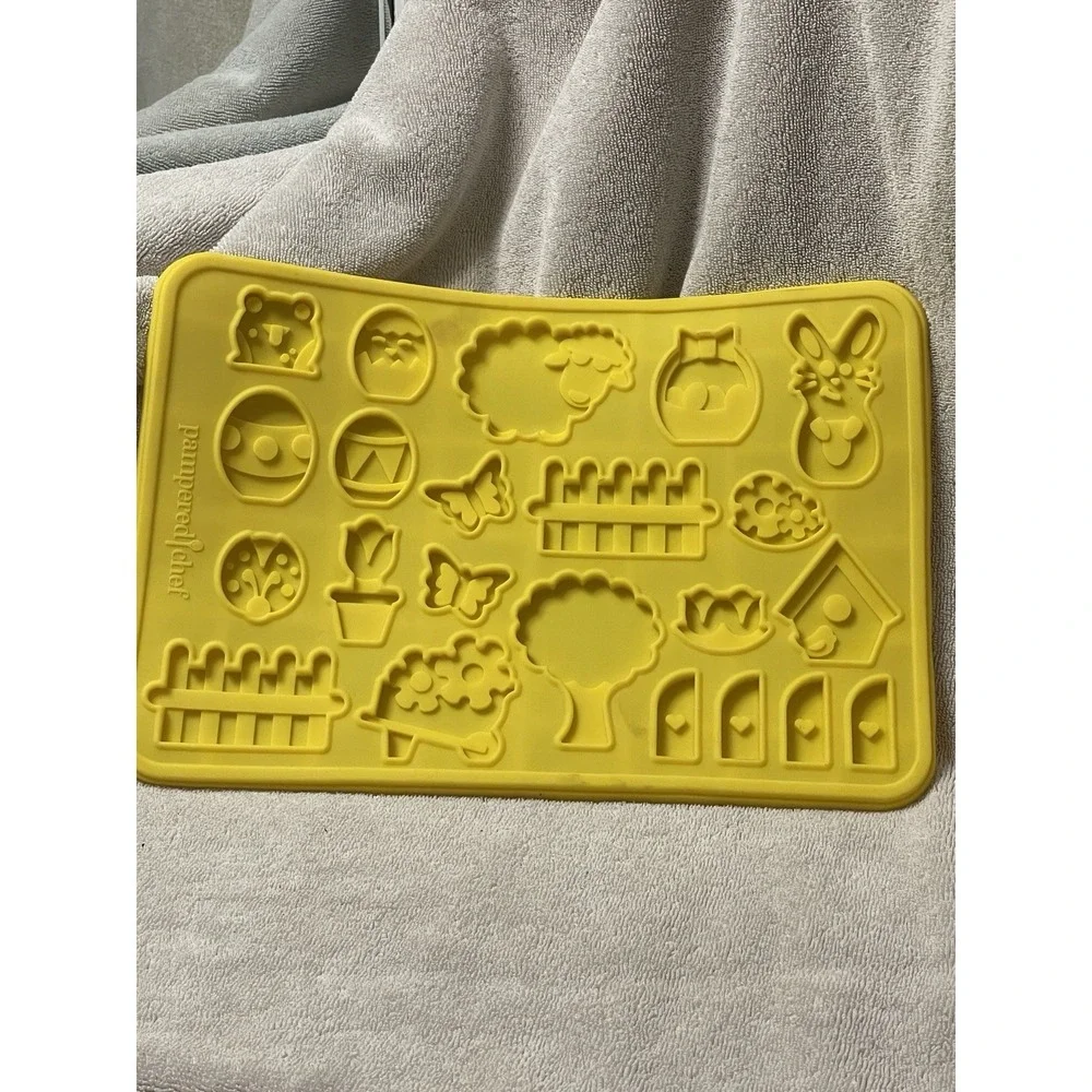 Lot 2 Pampered Chef 8.5
